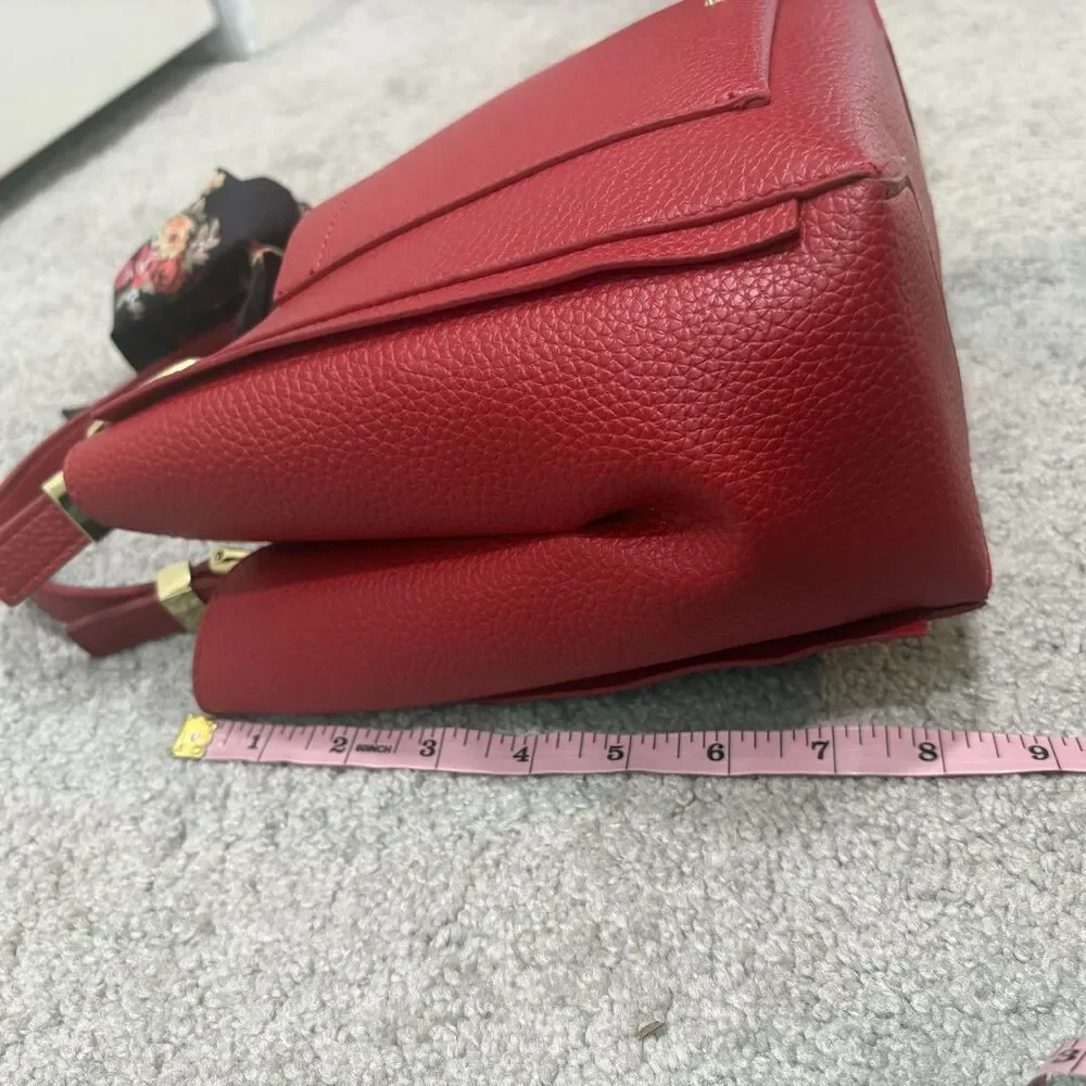 Steve Madden Red Small Crossbody Satchel Bkarta Tote With Scarf
